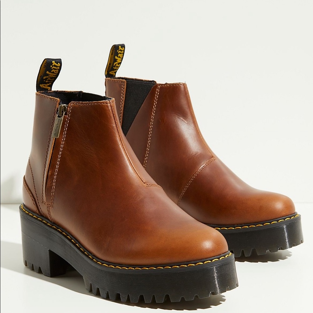 Dr Martens Rometty II Butterscotch